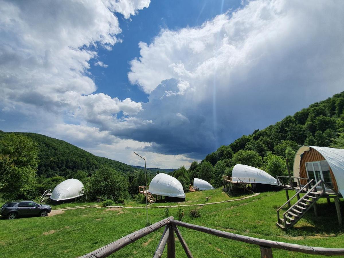 فندق Sunrise Glamping Retreat Galesu المظهر الخارجي الصورة