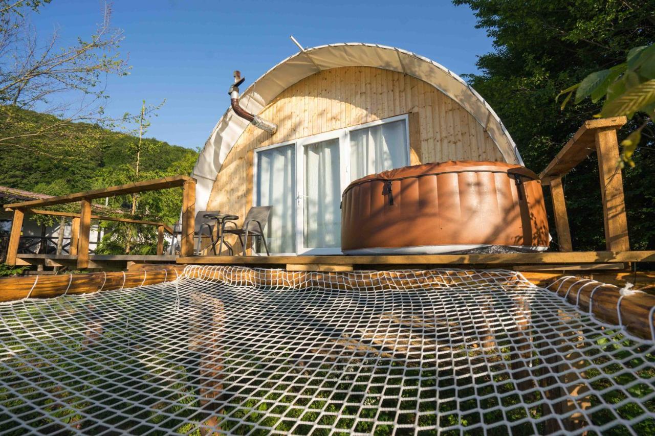 فندق Sunrise Glamping Retreat Galesu المظهر الخارجي الصورة
