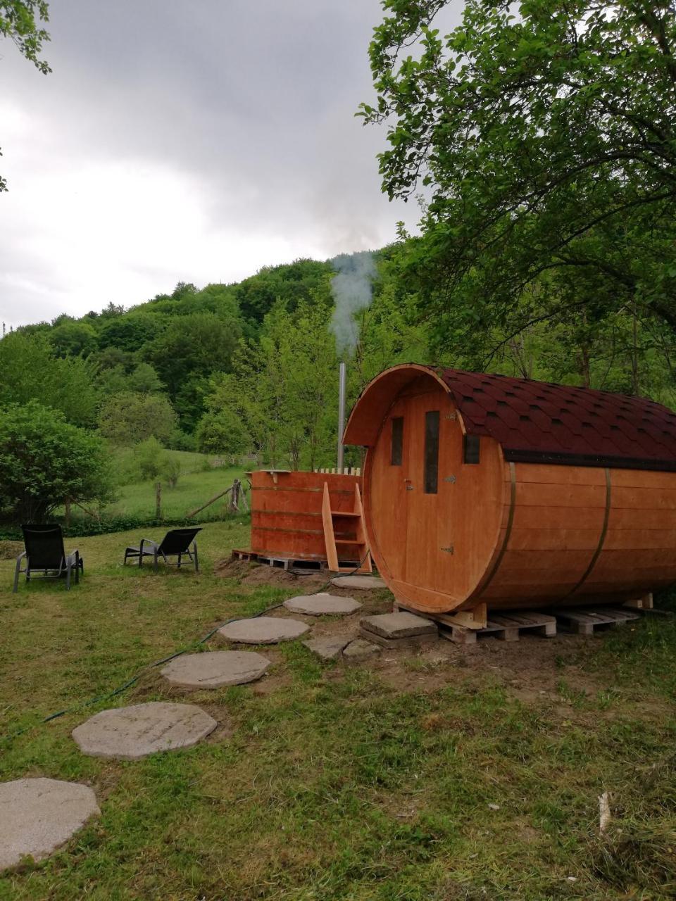فندق Sunrise Glamping Retreat Galesu المظهر الخارجي الصورة