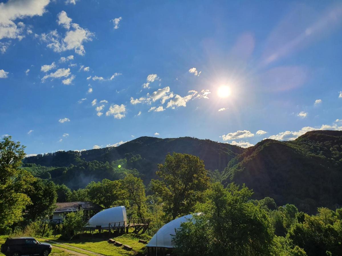 فندق Sunrise Glamping Retreat Galesu المظهر الخارجي الصورة